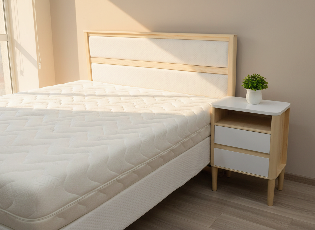 House Of Dreamz Nachttisch aus Holz